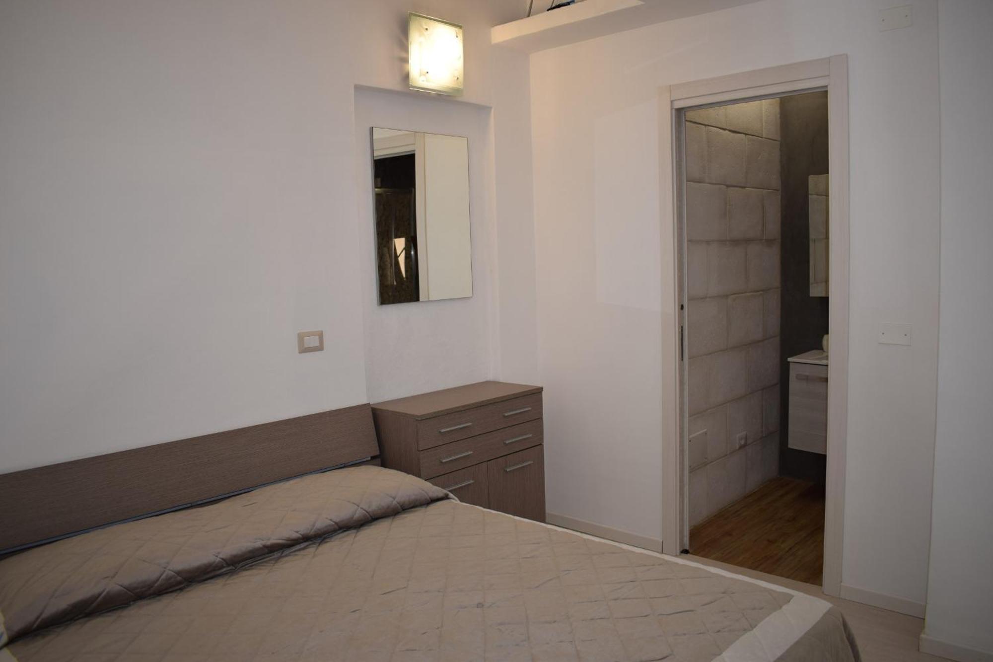 Villaggio Est Affittacamere San Teodoro  Kamer foto
